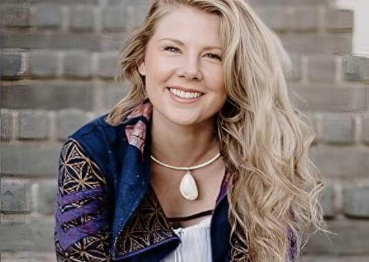 Manifestation and Healing: Mandy Morris